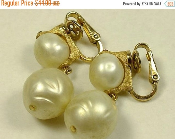 Storewide 25% Off SALE Beautiful Vintage Trifari Designer Signed Freshwater Pearl Dangle Earrings Featuring Double Pearl Design