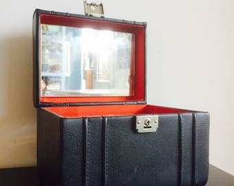 Vintage beauty case | make-upkoffer | stationary | Vintage case | Skai | fake leather case | beauty | mirror |