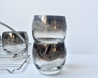 Dorothy Thorpe Roly Poly Glasses w. Carrier • Embossed Mid Century Barware • Set of 6