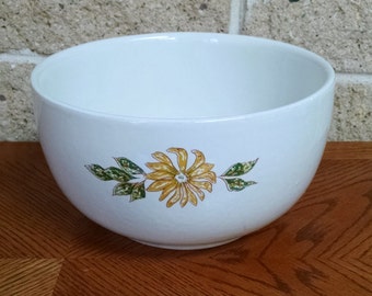 Sunflower Design Ceramic Bowl- 2 Quart Serving or Mixing Bowl - Heavy Glazed Stoneware - Vintage Kitchen Ware