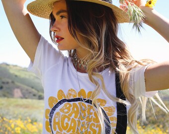 female power tee, retro style tee, 70s inspired tee, vintage graphic tee, womens march tee, pro feminism tee, distressed graphic tee