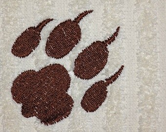 Paw print embroidery design. 5 sizes paw print machine embroidery designs