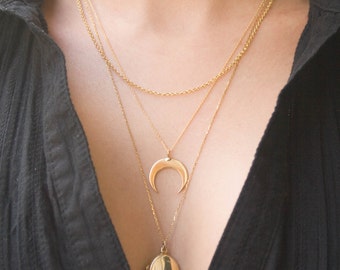 Upside Down Moon Necklace Personalized - Gold Layered Moon Necklace - Moon Necklace Sterling Silver - Delicate Moon Personalized Necklace