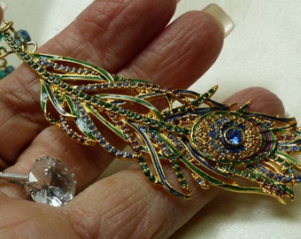 Metropolitan Museum of Art Feather Necklace-hallmarked-25 grms-3" long-30mmwide-28" chain-1768