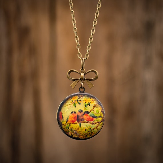 FREE WORLDWIDE SHIPPING - Feminine Bronze Locket - Three Red Robin Birds - Bow - Large Locket Long Chain