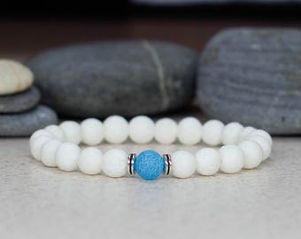 White bracelet Gemstone bracelet Dainty bracelet Minimalist jewelry Unisex bracelet Summer jewelry Stretch bead bracelet Women gift for mom