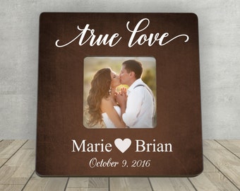 Valentine's Day Gift, Personalized Photo Frame, True Love, Gift for Couple, Gift for Boyfriend, Personalized Picture Frame, Wedding photo