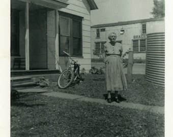 Vintage Photo "Waiting for Her Grandson" Snapshot Antique Photo Old Black & White Photograph Found Paper Ephemera Vernacular - 79