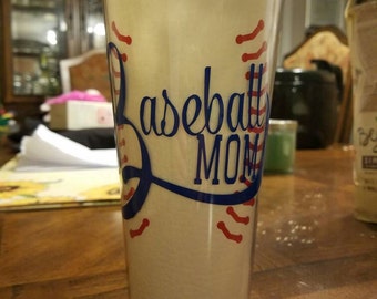 Baseball mom, 22 oz tumbler with lid and straw