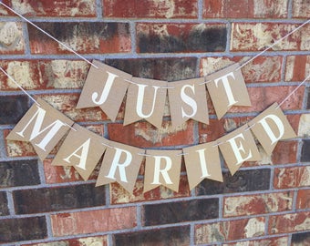 Rustic just married banner, shabby chic wedding banner, just married car sign, vintage wedding, wedding garland, reception backdrop,