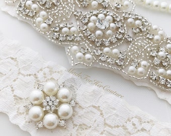 Ivory Wedding Garter Set, Ivory Lace Bridal Garter Set, Crystal Pearl Garter Set, Vintage Garter, Wedding Garter Belt, Garter Set