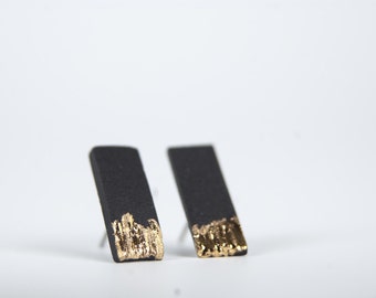 bar earrings gold, line earrings, simple earrings, gold plated earrings, minimalist earrings, ceramics and pottery, black porcelain earrings