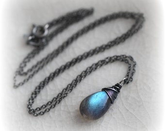 Labradorite Necklace for Women, Blue Flash Labradorite Pendant, Blue Labradorite Jewelry, Small Labradorite Necklace, Handmade Gift For Her