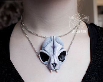 Cat Skull Necklace White