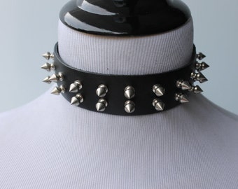 Spiked choker | Etsy