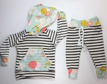 Baby girl clothes / Newborn girl outfit / baby girl outfit / trendy gifts / girl sweats pants / take home outfit / baby shower gifts'