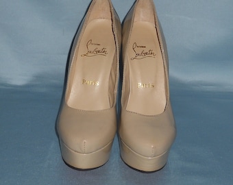 Authentic vintage Christian Louboutin shoes ! Genuine leather !