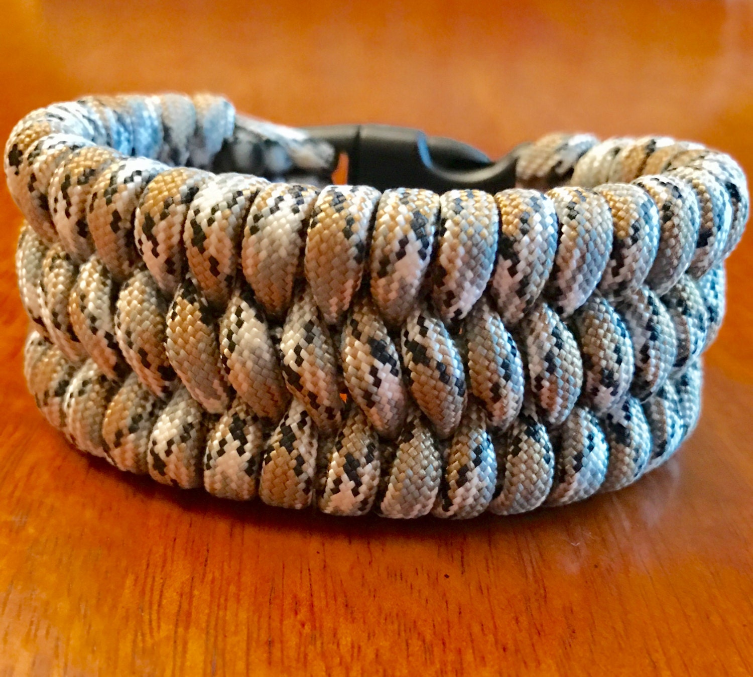 Trilobite Paracord Bracelet