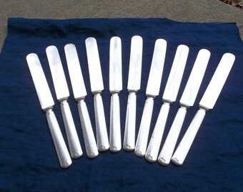9 LINCOLN Silver Plate Knives Vintage Silverplate Flatware Silver Dinner Knives Wedding Decorations Table Decor French Country