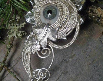 SOLD Gothic Steampunk Antique Prosthetic Grey Blue Eye Pin Pendant Brooch