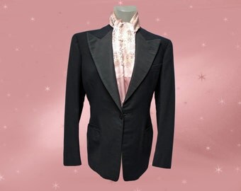 40s Tux Jacket, Tapered Waist Unisex Tuxedo Jacket, DATED 1941, Mens or Womens Vintage Black Tux Jacket, 1940s Mens Formal