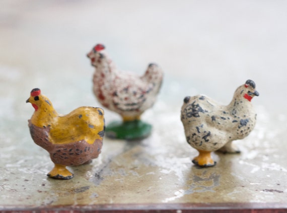 vintage hens on Etsy