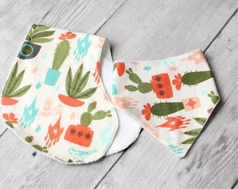 Modern Baby Bandana Bib, Retro bib, Baby shower gift,Art deco, Baby girl bib, Spit up bib, Catus, Desert, snap bib,Burp cloth, Spit up pad