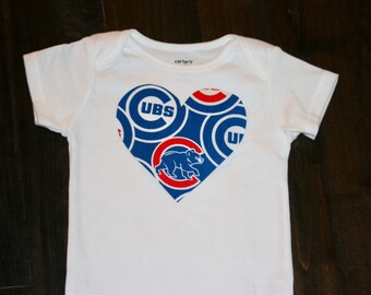 Chicago Cubs Girls heart onesie / bodysuit - MLB baby shower gift - Chicago Cubs Baby