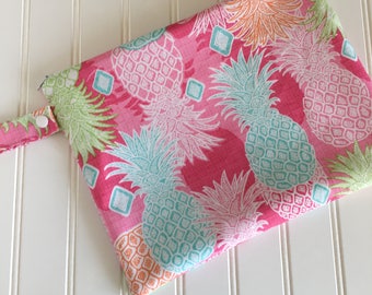 Pineapple Wet Bag - Swim Bag - Lake Bag - Beach Bag - Waterproof Bag - Swimsuit Bag - Zip Pouch - Zippered Wet Bag - Bikini Wet Bag