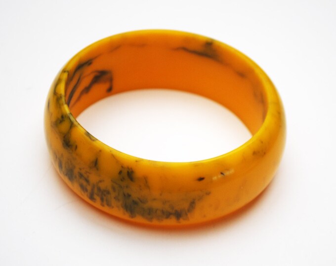 Vintage Bakelite Bangle - Marbled Black yellow Orange Mustard yellow bracelet