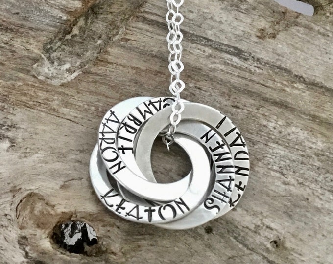 Hand Stamped Personalized Interlocking Russian Ring Necklace, Intertwined Circles Necklace, Sterling Silver Family Necklace, 2,3,4,5 rings
