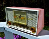 PASTEL PINK Mid Century Retro Jetsons 1956 Olympic Model 555 AM Clock Radio Excellent Plus Condition!