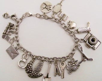 Pretty Little Liars Themed Charm Bracelet, TV Show themed, Love those Liars, Pretty Little Liars Bracelet, Liars Jewelry