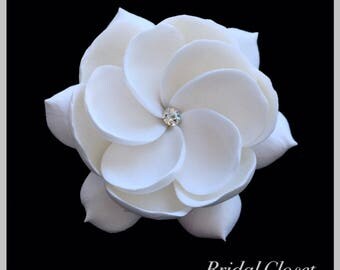 Bridal Fascinator, Bridal Hair Fascinator, Gardenia Fascinator, Wedding Headpiece, Bridal Hair Accessory, Wedding Hair Fascinator, Gardenia