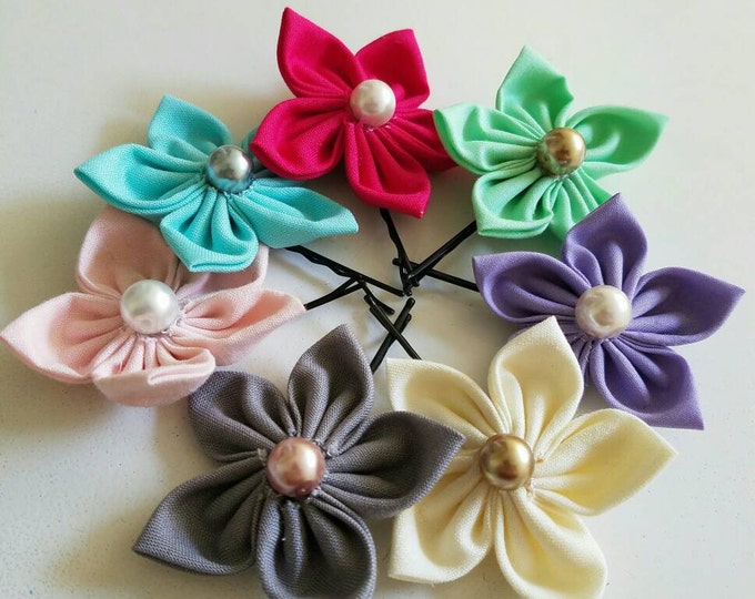 Two Flower Bobby Pins