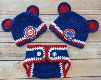 Cubs Crochet Hat, Diaper Cover Set, Newborn to 12 mo, photo props, MLB Cubs, baby shower gift, choice of CUBS or BEAR patch on hat, Chicago