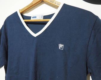 50% off * Vintage Fila T-shirt-90's