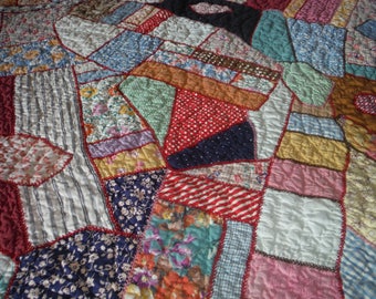 Beautiful 1930's Vintage Crazy Patchwork Quilt - '30's Original Aunt Grace Cotton Fabric Patchwork Blanket Stitch Hand Sewn Patchwork Quilt