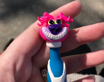 Ergonomic crochet hook- Alice in wonderland