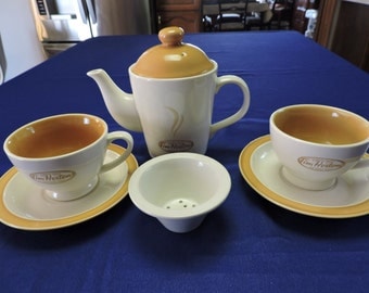 Tim Hortons "Tea For Two" Collection Tea Pot w/ Tea Cups and Saucers - VERY NICE
