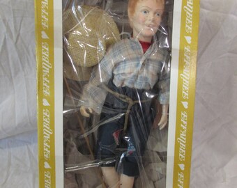 Doll, Huck Finn, Effanbee, Collectable, 1983, Original Box, Hat, Fishing Pole, USA