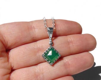 Sterling Silver Green Chalcedony Necklace