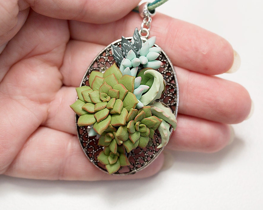 Succulent necklace. Cactuses jewelry. Succulent garden
