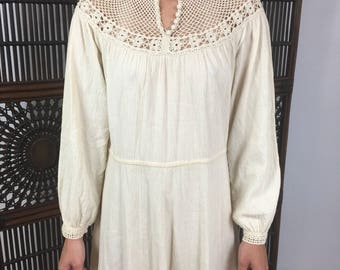 Vtg 70s gauze crochet dress boho hippie small