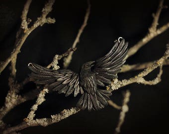 Black raven necklace. MADE TO ORDER. Bird pendant of polymer clay. Dark gothic necklace. Wings. Feathers. Crow. Raven pendant.