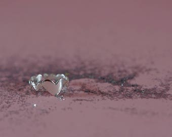 Knuckle ring