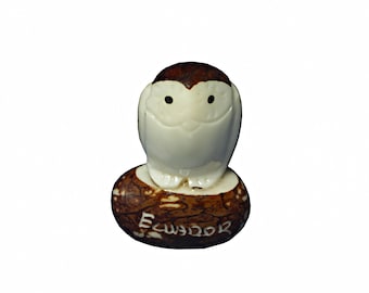 Handmade Tagua Owl, Owls in tagua