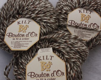 4 Balls of Wool Angora Blend Yarn Kilt by Bouton d'Or Color Cayenne # 143 brown and off white