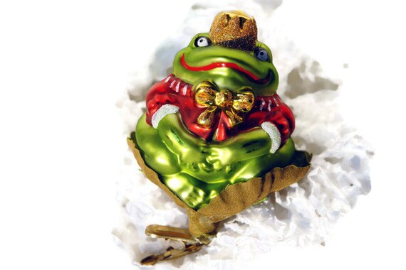 blown glass frog ornament