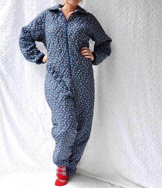 1970s Quilted Onesie Pajamas Mod House Wear Jumper. Boho